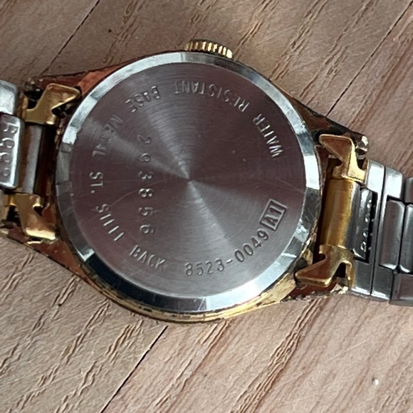 Seiko Ladies Watch Vintage Gold Tone Bracelet Gold Tone Dial Day Date Window - Picture 7 of 11